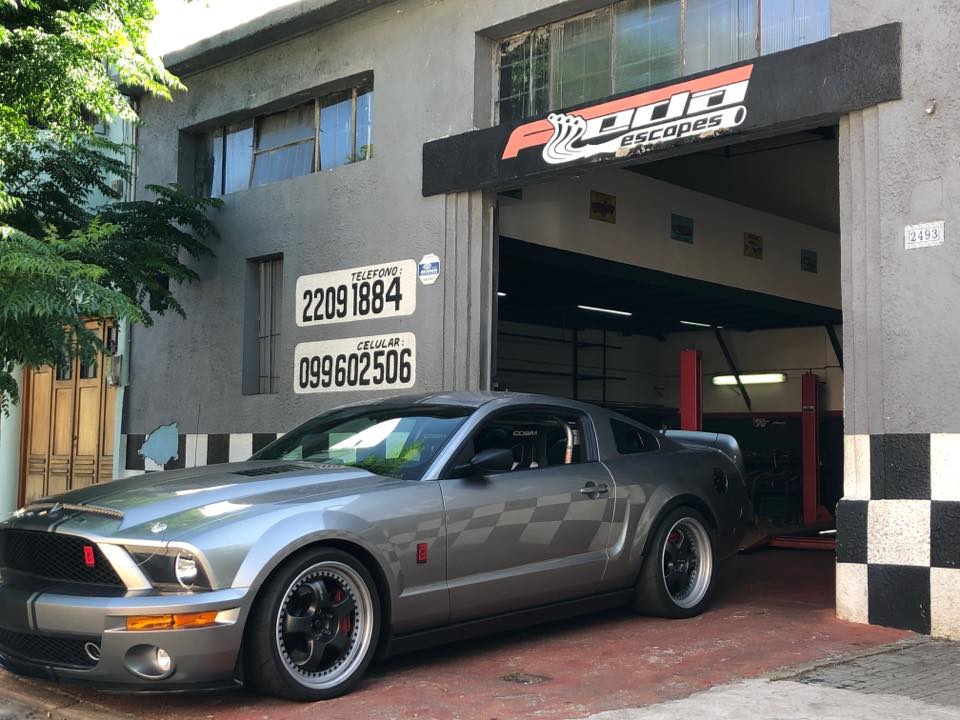 Freda Escapes — taller de escapes automotriz en Montevideo